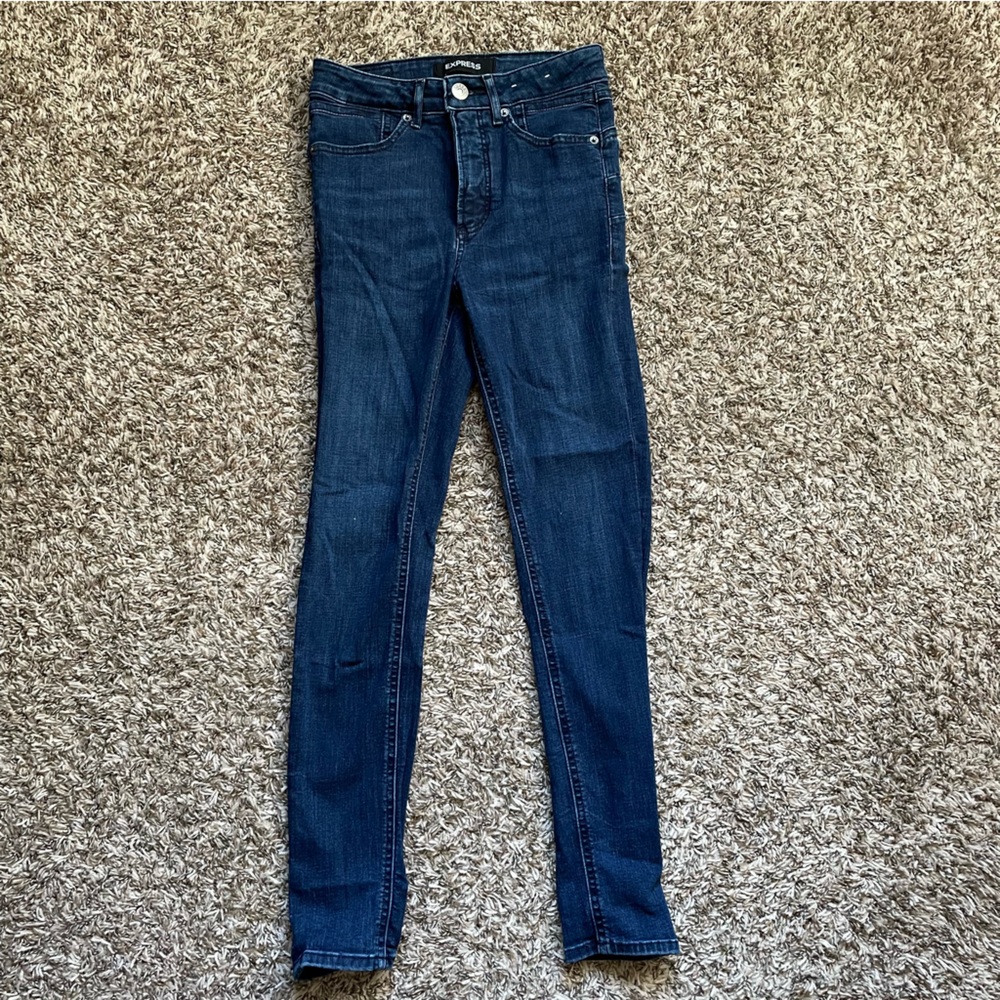 Express High Rise Perfect Fit Jeggings - Picture 2 of 4